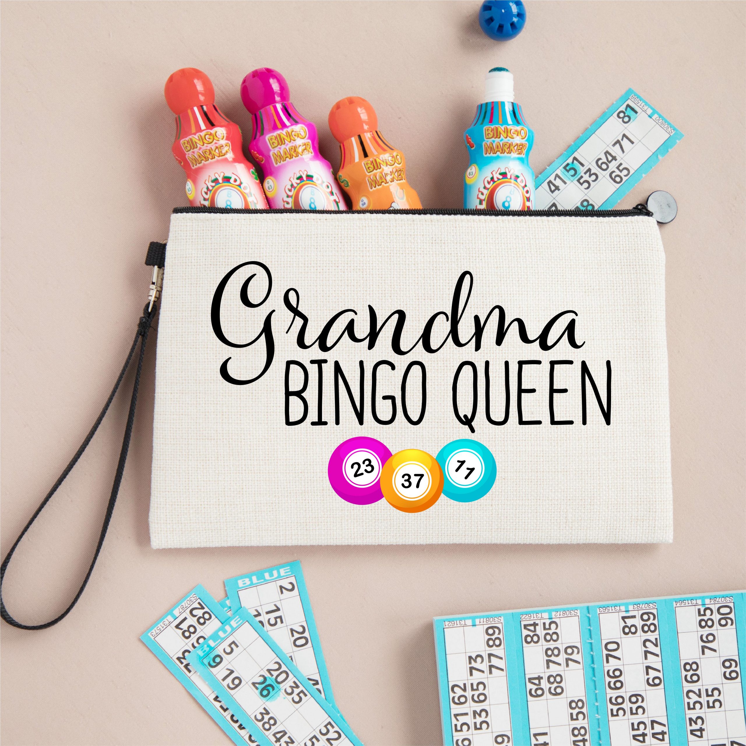 Grandma Bingo Queen Linen Pouch - Gift for Grandma