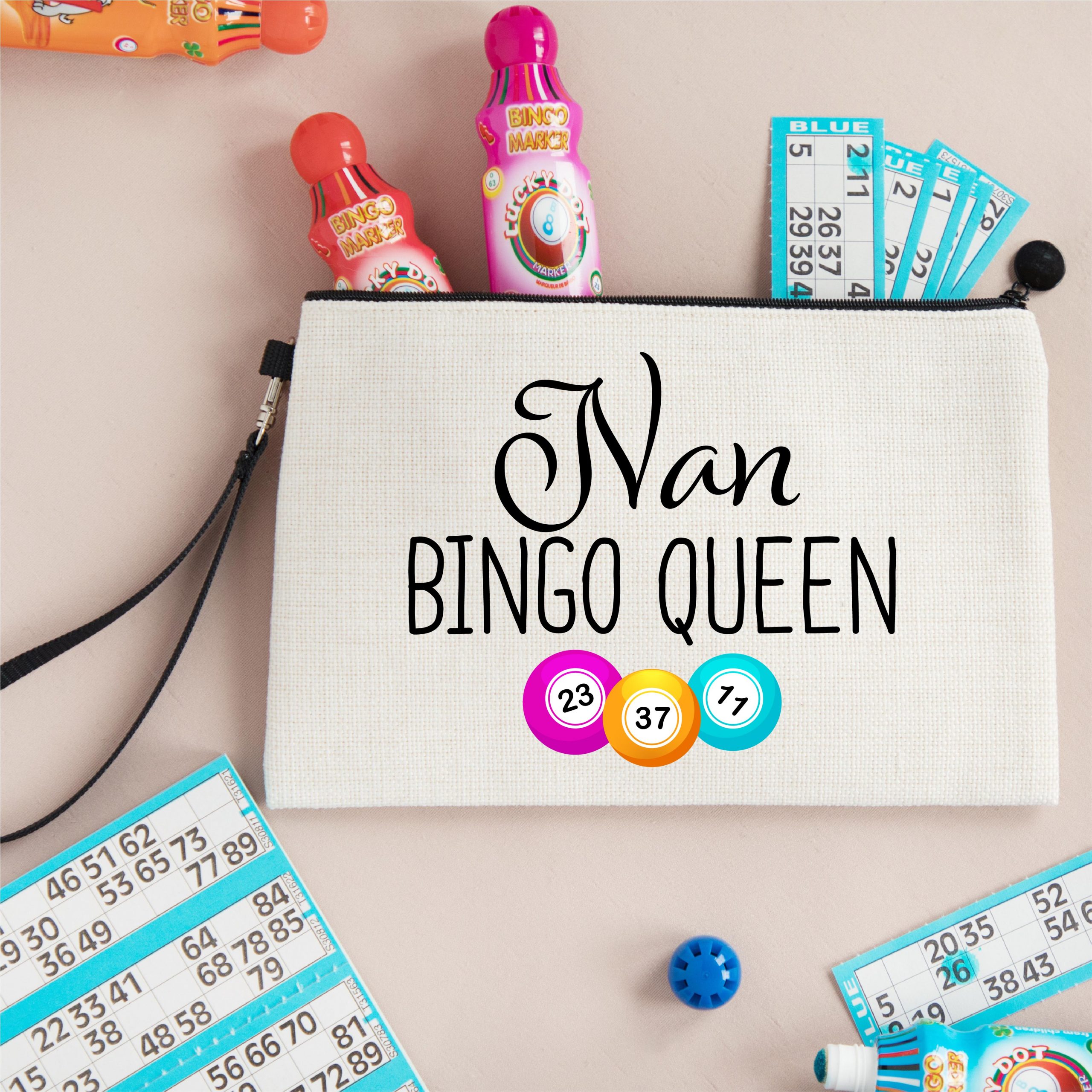 Nan Bingo Queen Linen Pouch - Gift for Nan - Image 3