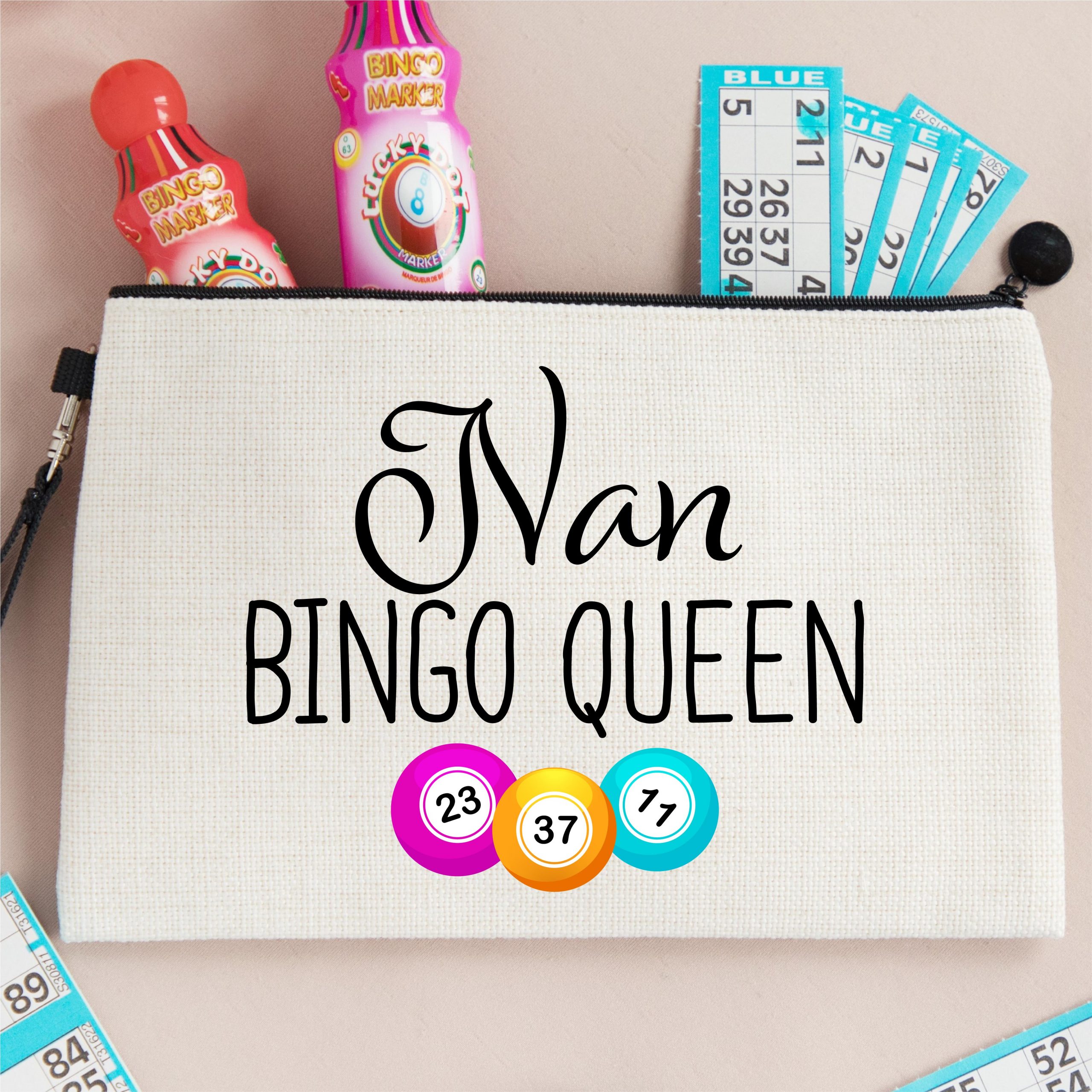 Nan Bingo Queen Linen Pouch - Gift for Nan - Image 4