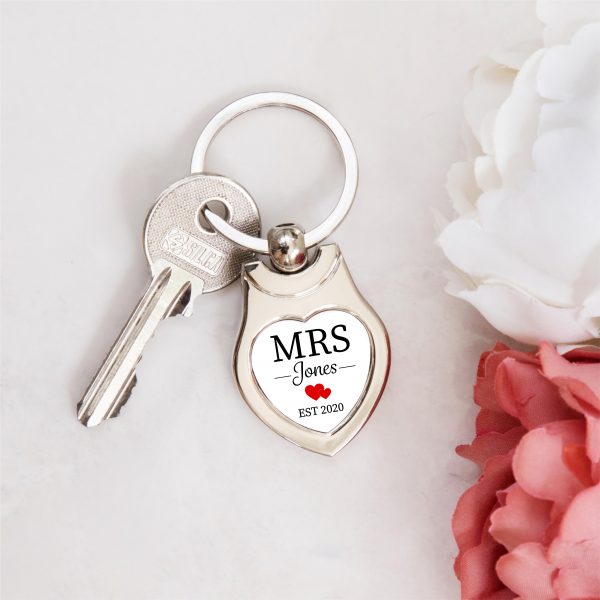 Personalised Mr & Mrs Pair Of Heart Metal Keyrings - Image 3